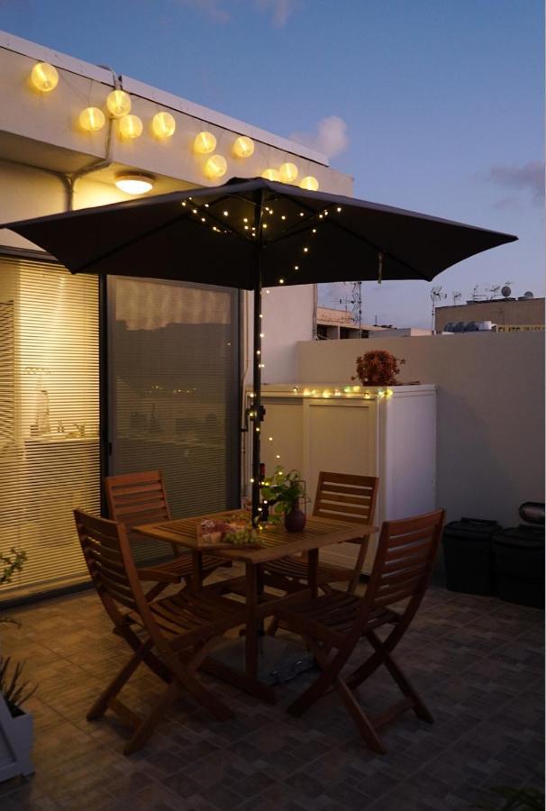 Ferienwohnung Cosy Designer Seaview Penthouse With Terrace & Bbq St. Paul's Bay Exterior foto